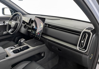 Новый Jaecoo J7 2025 (9 фото)