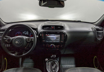 Подержанный автомобиль Kia Soul 2015 года (23 фото)