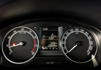 Подержанный автомобиль Skoda Rapid Liftback 2019 года (13 фото)