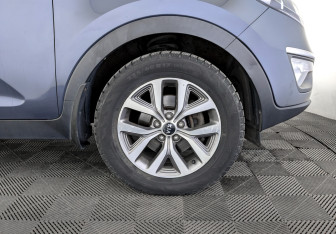 Подержанный автомобиль Kia Sportage 2015 года (18 фото)