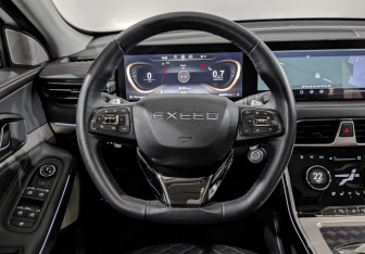 Подержанный автомобиль Exeed TXL 2022 года (22 фото)