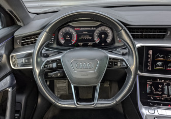 Подержанный автомобиль Audi A6 Sedan 2018 года (22 фото)