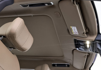 Подержанный автомобиль Land Rover Range Rover 2023 года (23 фото)
