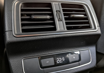 Подержанный автомобиль Audi Q5 2019 года (28 фото)