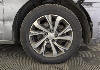 Подержанный автомобиль Haval Jolion 2023 года (12 фото)