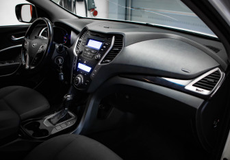 Подержанный автомобиль Hyundai Santa Fe 2013 года (21 фото)
