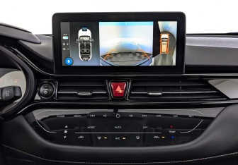 Подержанный автомобиль Москвич 3е 2023 года (16 фото)