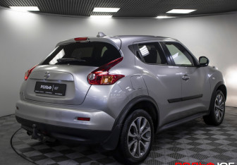 Подержанный автомобиль Nissan Juke 2013 года (20 фото)