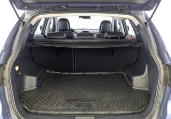 Подержанный автомобиль Hyundai ix35 2013 года (10 фото)