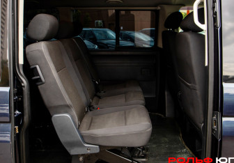 Подержанный автомобиль Volkswagen Caravelle 2019 года (9 фото)