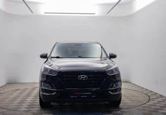 Подержанный автомобиль Hyundai Tucson 2020 года (2 фото)
