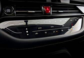 Подержанный автомобиль Москвич 3 2023 года (26 фото)