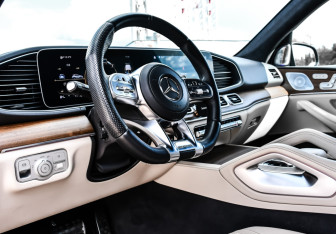 Подержанный автомобиль Mercedes-Benz GLE 2020 года (92 фото)