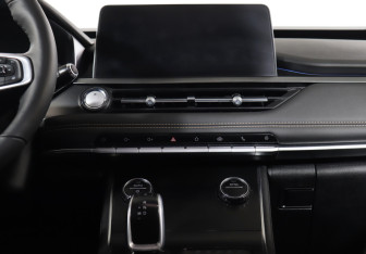 Подержанный автомобиль Chery Tiggo 8 2022 года (14 фото)