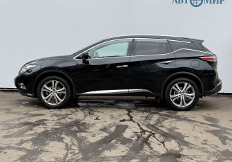 Подержанный автомобиль Nissan Murano Suv 2017 года (8 фото)