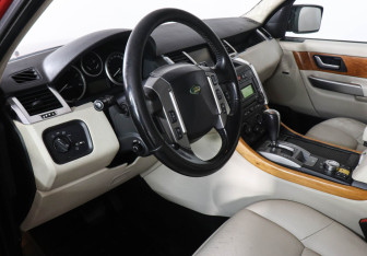 Подержанный автомобиль Land Rover Range Rover Sport 2008 года (5 фото)