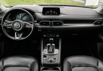 Подержанный автомобиль Mazda CX-5 2019 года (12 фото)