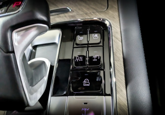 Подержанный автомобиль Tank 500 2023 года (29 фото)