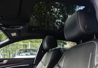 Подержанный автомобиль Audi A7 2021 года (12 фото)