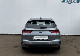 Подержанный автомобиль Kia Ceed Wagon 2021 года (6 фото)