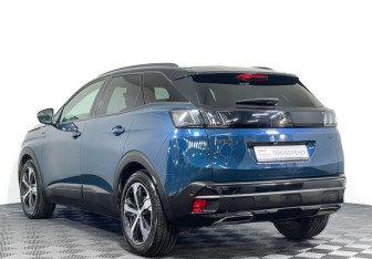 Подержанный автомобиль Peugeot 3008 2021 года (7 фото)