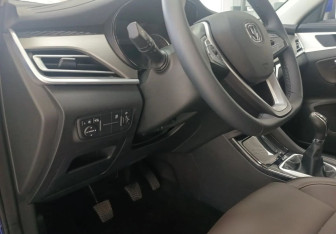 Подержанный автомобиль Changan CS35PLUS 2020 года (9 фото)