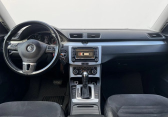 Подержанный автомобиль Volkswagen Passat Wagon 2011 года (9 фото)