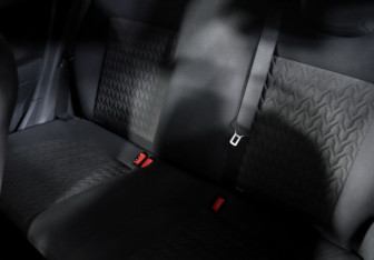 Подержанный автомобиль Opel Corsa 2013 года (10 фото)