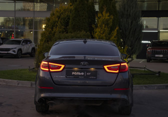 Подержанный автомобиль Kia Optima Sedan 2015 года (5 фото)