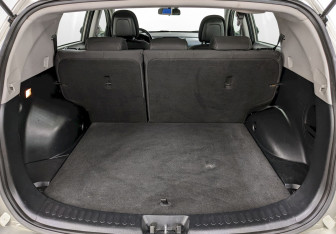 Подержанный автомобиль Kia Sportage 2012 года (10 фото)