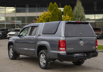 Подержанный автомобиль Volkswagen Amarok 2012 года (7 фото)