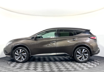 Подержанный автомобиль Nissan Murano Suv 2018 года (8 фото)