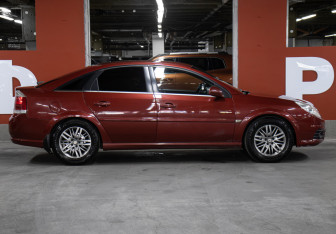 Подержанный автомобиль Opel Vectra Sedan 2006 года (4 фото)