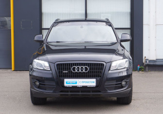 Подержанный автомобиль Audi Q5 2012 года (2 фото)