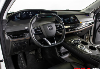 Подержанный автомобиль Changan UNI-K 2024 года (14 фото)