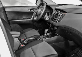 Подержанный автомобиль Hyundai Creta 2016 года (9 фото)