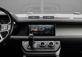 Подержанный автомобиль Land Rover Defender Suv 2020 года (12 фото)