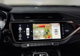 Подержанный автомобиль Geely Atlas Pro 2023 года (16 фото)