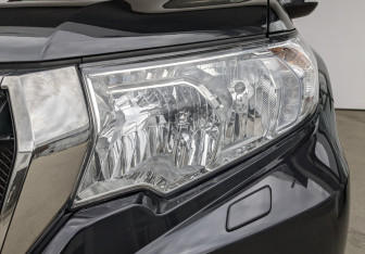 Подержанный автомобиль Toyota Land Cruiser Prado 2020 года (11 фото)