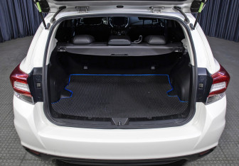 Подержанный автомобиль Subaru Impreza Sedan 2019 года (10 фото)