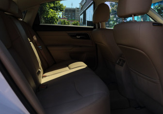 Подержанный автомобиль Nissan Teana 2014 года (9 фото)