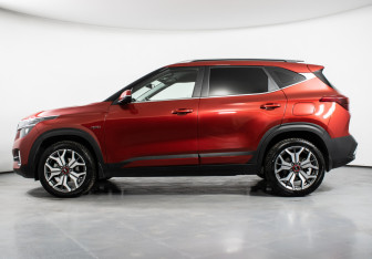 Подержанный автомобиль Kia Seltos 2020 года (8 фото)