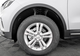 Подержанный автомобиль Belgee X70 2024 года (9 фото)