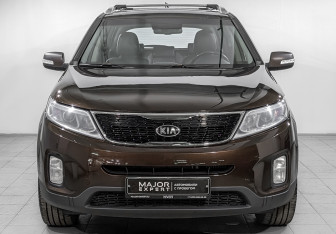 Подержанный автомобиль Kia Sorento 2019 года (2 фото)