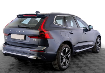 Новый Volvo XC60 2025 (2 фото)