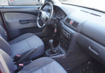 Подержанный автомобиль Skoda Octavia Wagon 2007 года (9 фото)