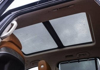 Подержанный автомобиль Tank 500 2023 года (26 фото)