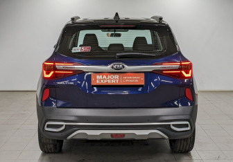 Подержанный автомобиль Kia Seltos 2021 года (6 фото)