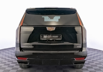 Подержанный автомобиль Cadillac Escalade Suv 2023 года (6 фото)