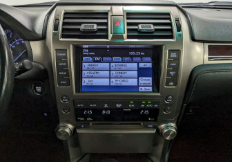 Подержанный автомобиль Lexus GX 2011 года (28 фото)